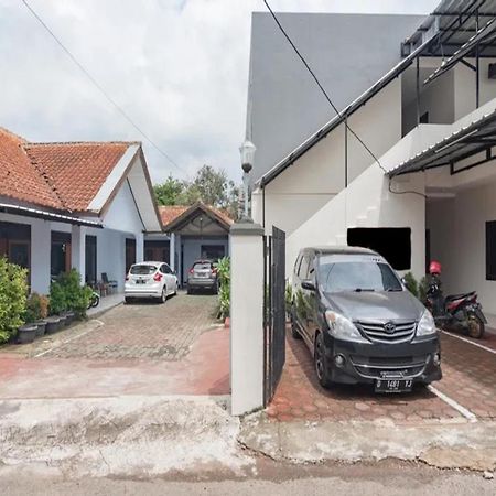 展玉 Tw Penginapan Syariah酒店 外观 照片